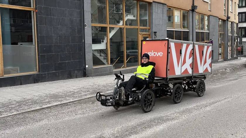 Elis Textil Service testar cykelleveranser - på väg mot en fossilfri fordonsflotta